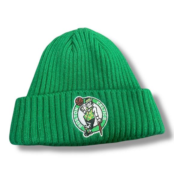 New Era Boston Celtics Knit Beanie Hat Cap Cuff Pom Lined Wool NBA Basketball - Picture 3 of 13